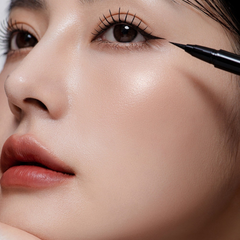 B.O.M Wonderproof Pen Eye Liner