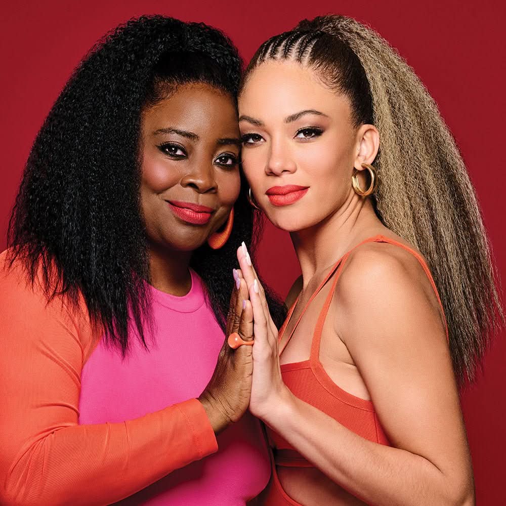 Two women wearing 21in Crimped Pocket Pony Wigs in Butter Pecan and Caviar