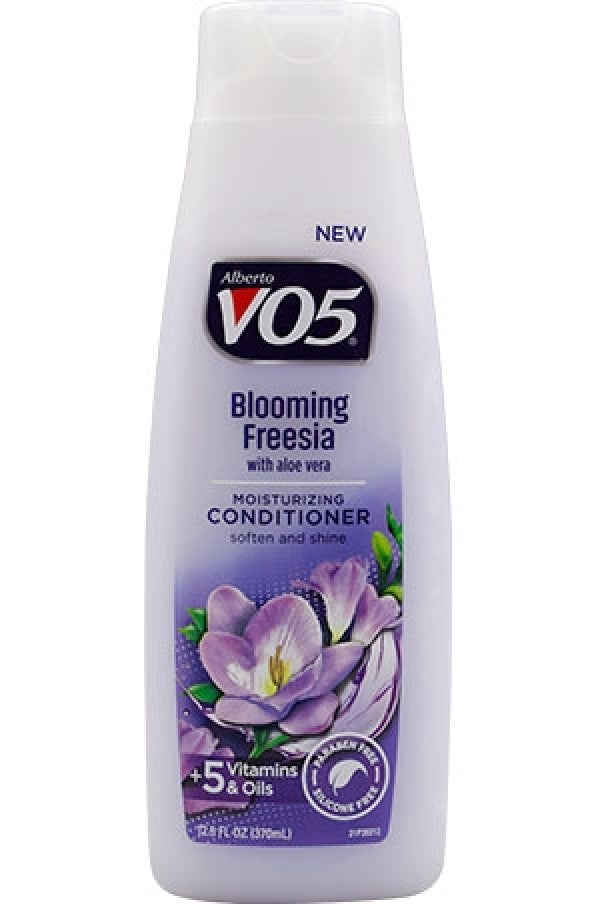 VO5 Blooming Freesia Moisturizing Conditioner