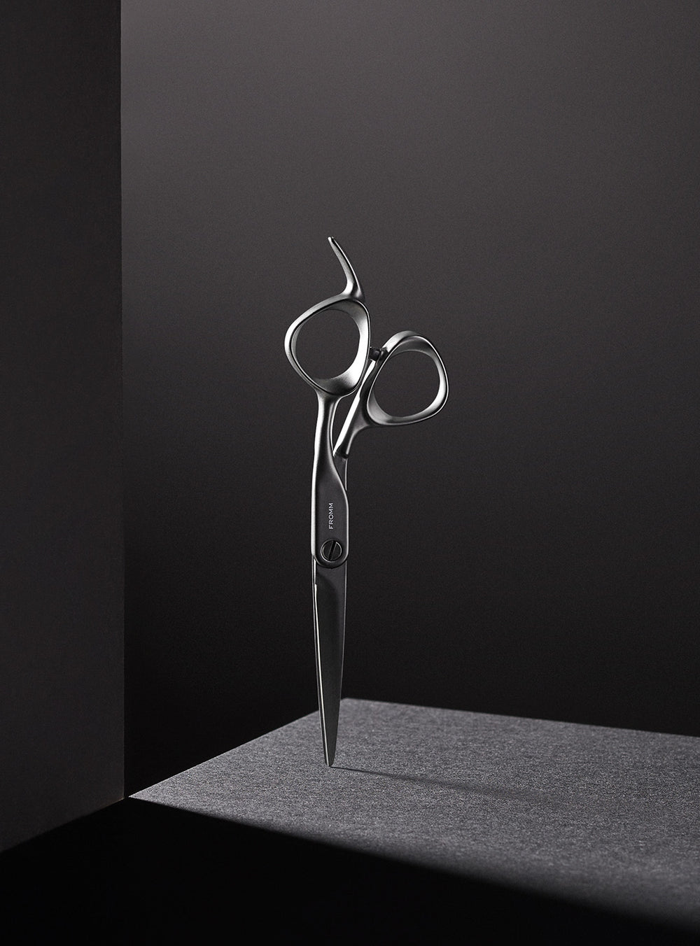 FROMM Invent 5.75” Hair Cutting Shear