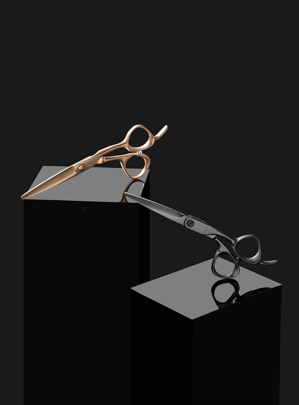 FROMM Dare 5.75” 1 Piece Hair Cutting Shear